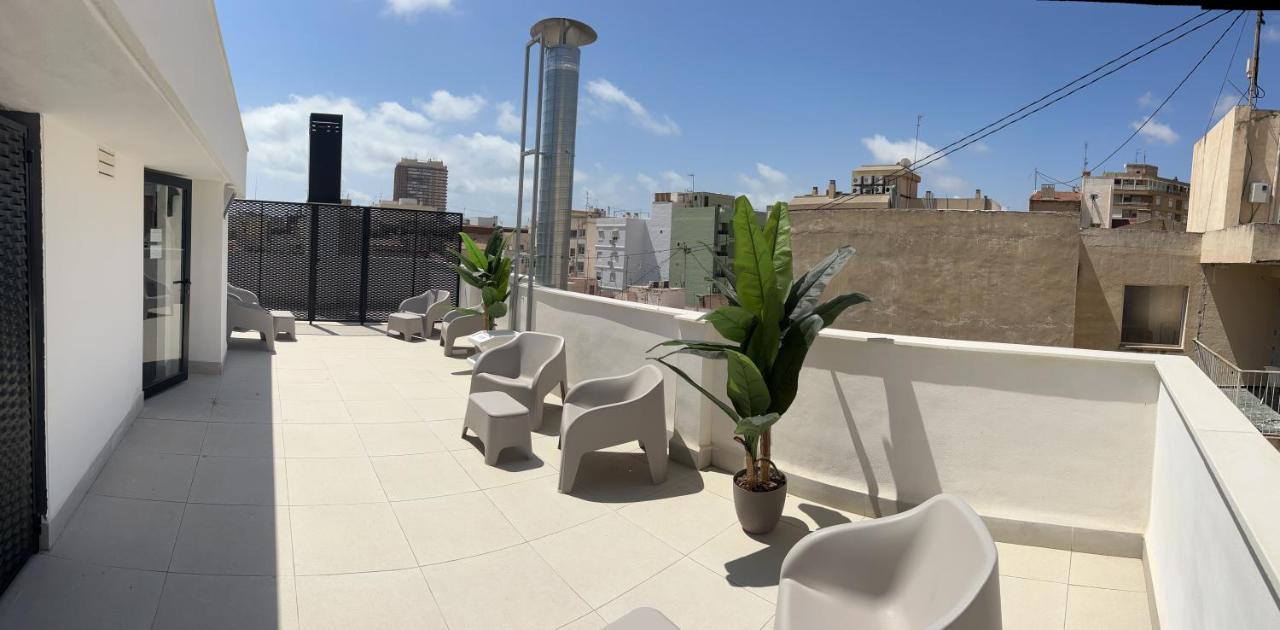 Apartamentos Breton 17 Double Deluxe Аликанте Экстерьер фото